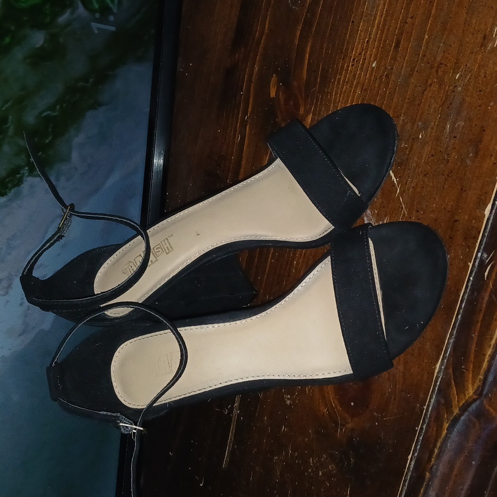 Black Brash Size 8 Heels